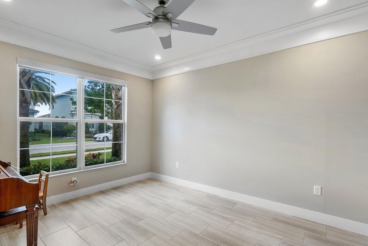 15393 Blue River Road Delray Beach, FL 33446 - Photo 8 of 57 Dining Room