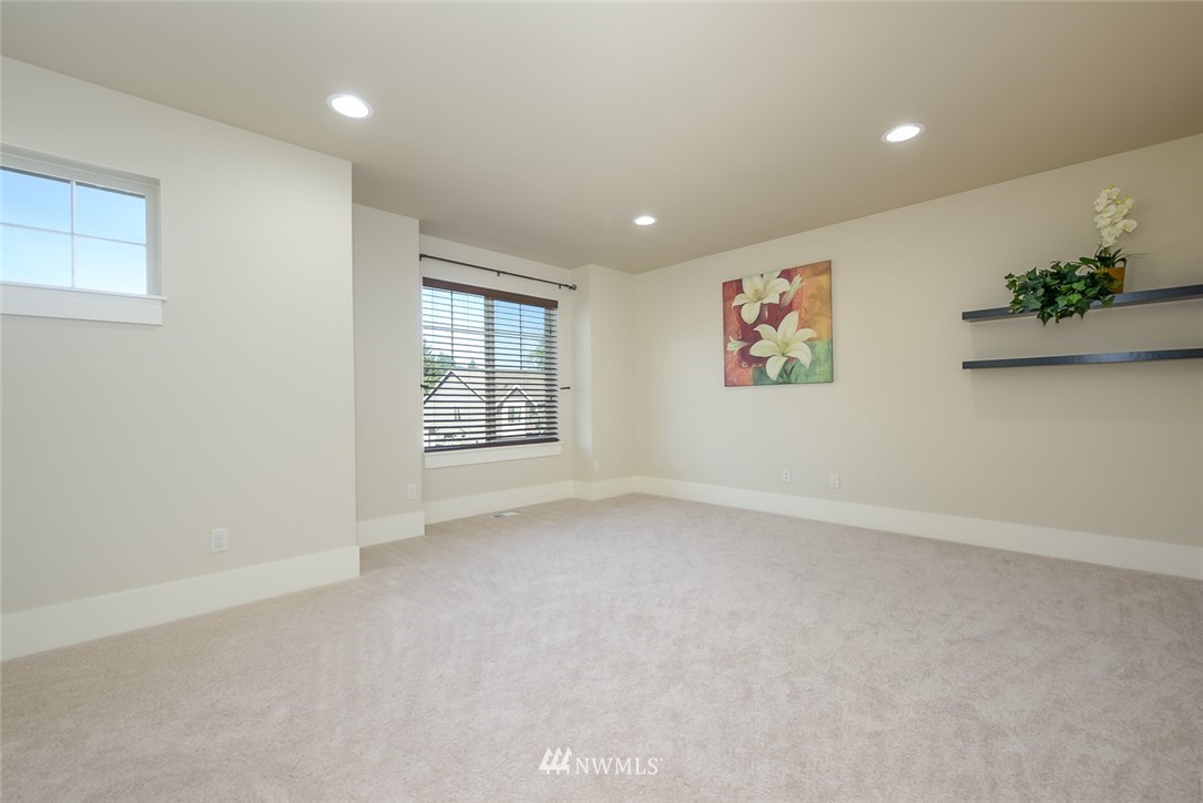 16227 Southeast 135th Place Renton, WA 98059 - Photo 18 of 25 Gallery Image 18