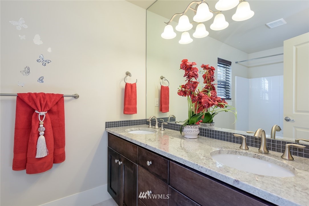 16227 Southeast 135th Place Renton, WA 98059 - Photo 20 of 25 Gallery Image 20