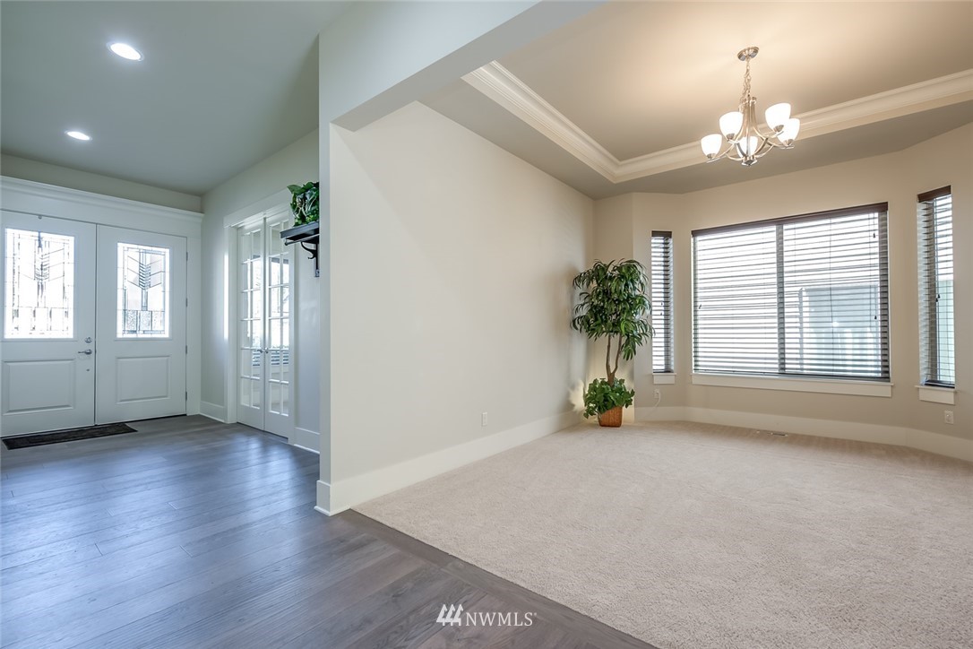 16227 Southeast 135th Place Renton, WA 98059 - Photo 3 of 25 Gallery Image 3