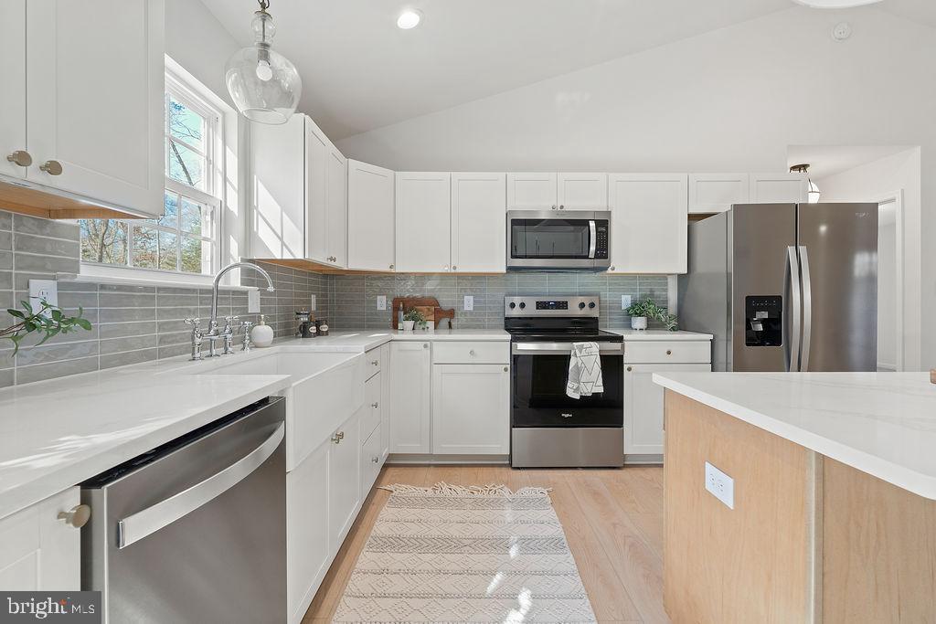 9006 Pumpkin Neck Road King George, VA 22485 - Photo 11 of 47 Gallery Image 11