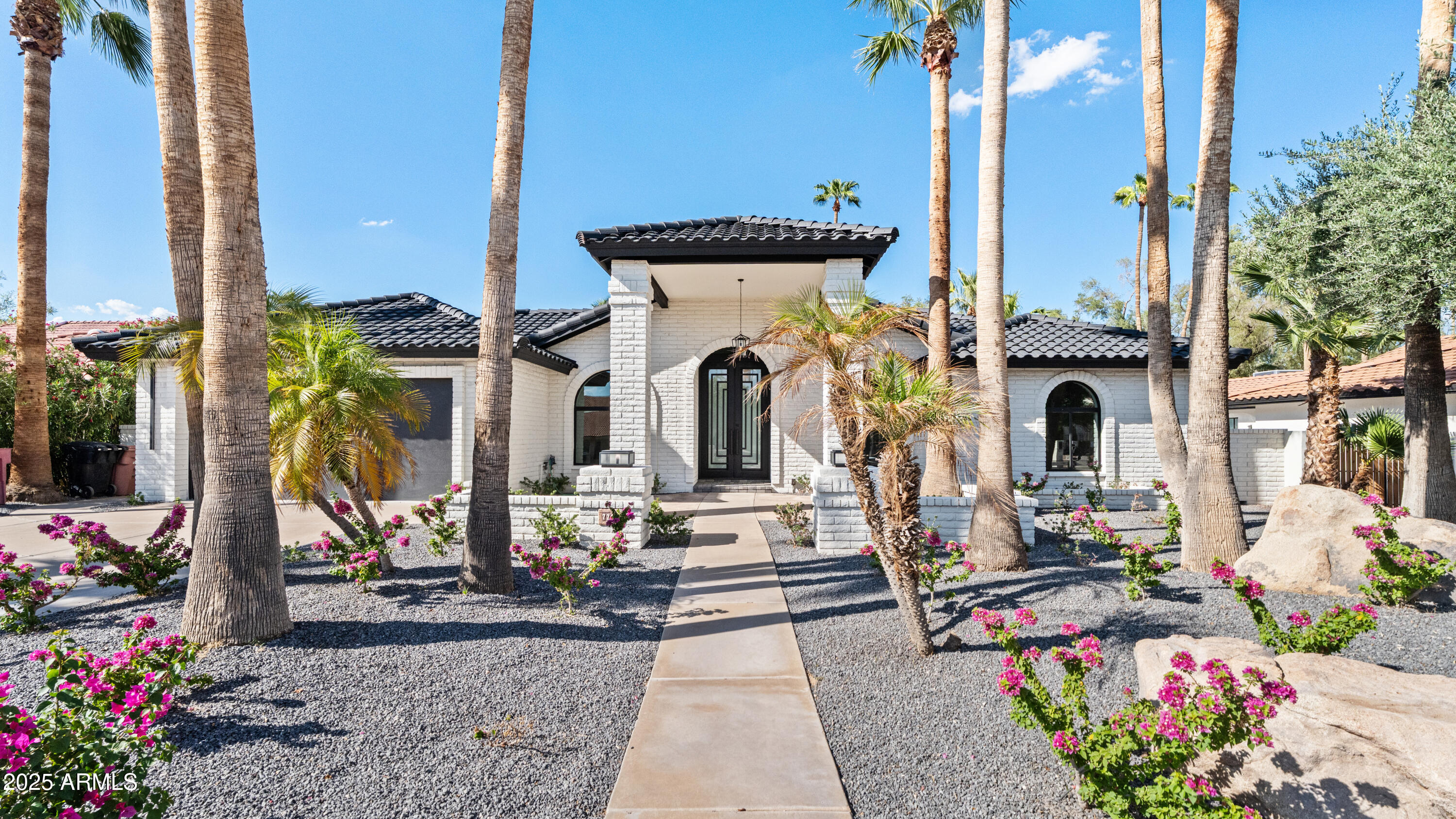 7724 East Charter Oak Road Scottsdale, AZ 85260 - Photo 1 of 28 DSC00925
