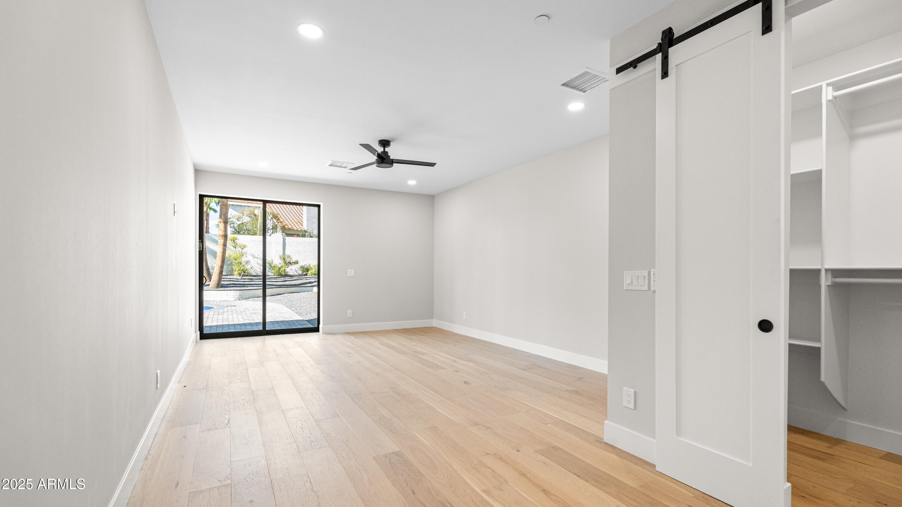 7724 East Charter Oak Road Scottsdale, AZ 85260 - Photo 17 of 28 DSC01044