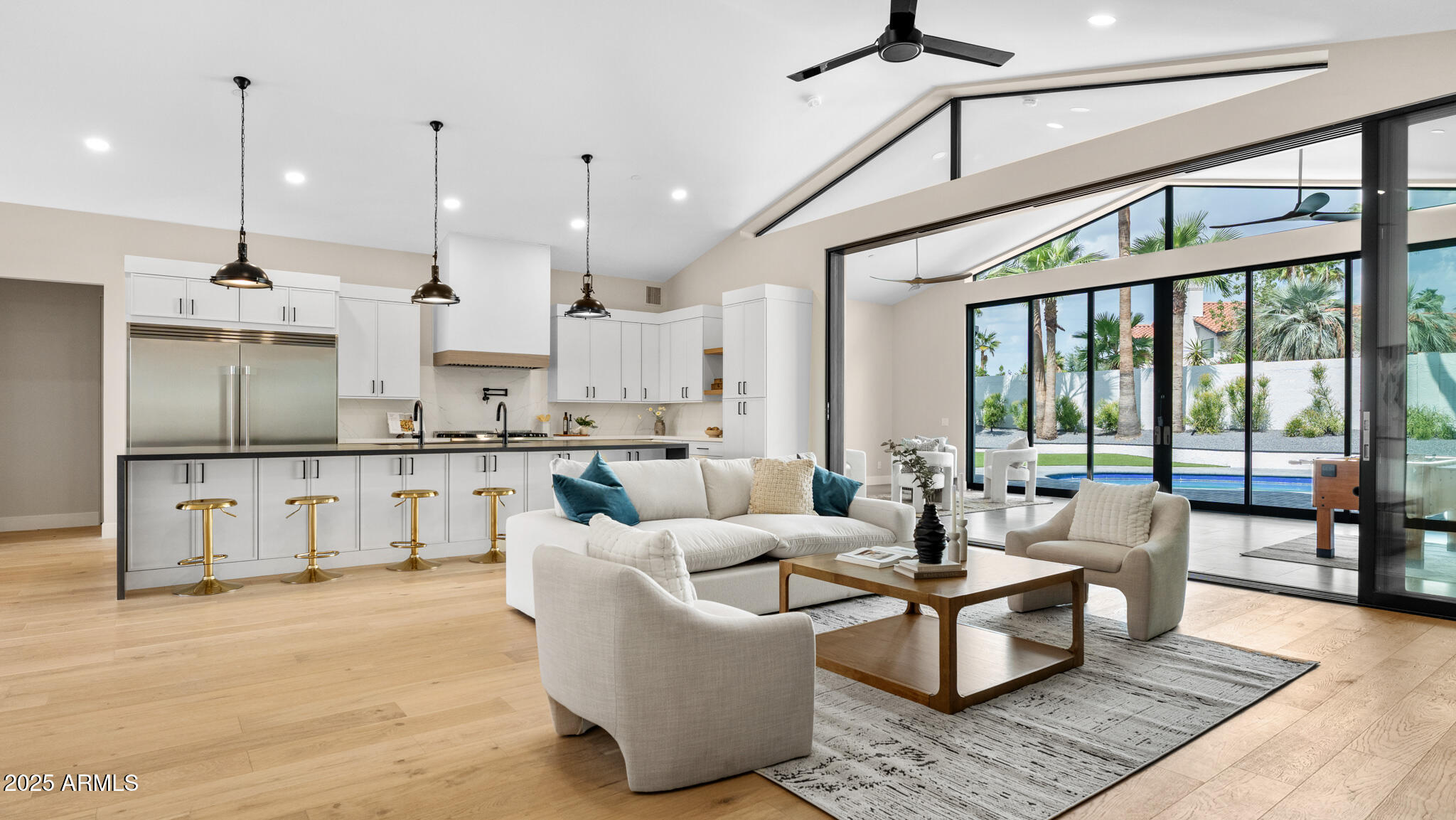 7724 East Charter Oak Road Scottsdale, AZ 85260 - Photo 2 of 28 DSC01491