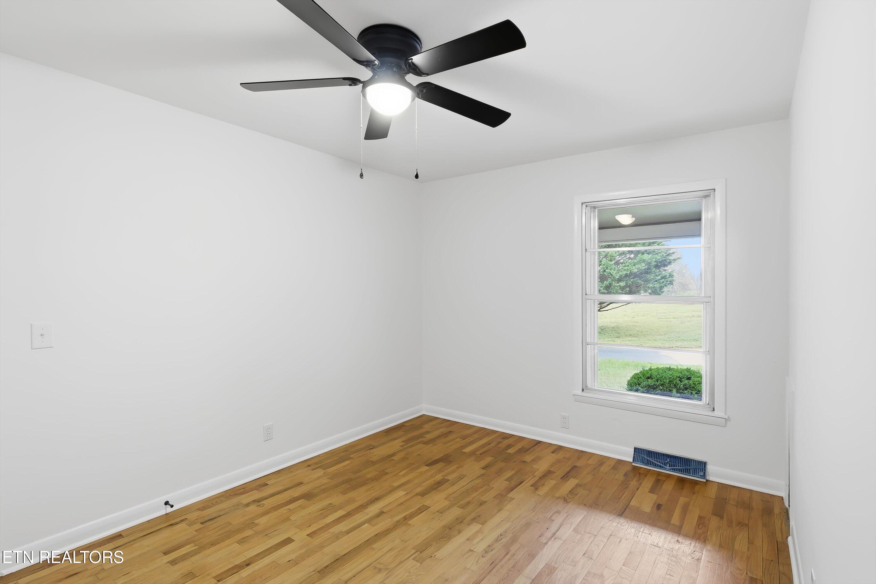 1438 West Hunt Road Maryville, TN 37801 - Photo 12 of 20 Bedroom 2