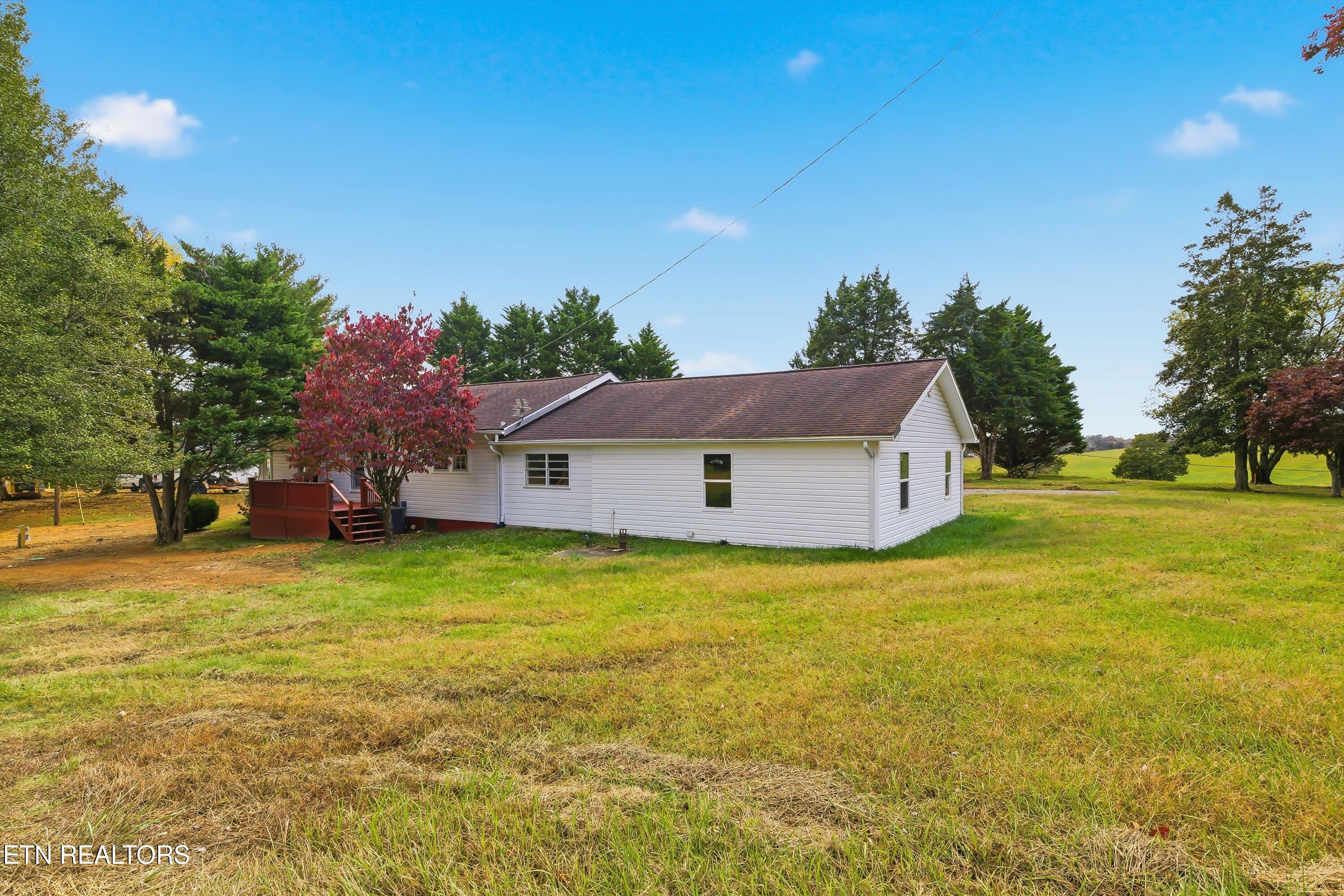 1438 West Hunt Road Maryville, TN 37801 - Photo 18 of 20 Yard