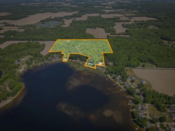 $450,000 | 14308 Church Road, Howard City, MI 49329