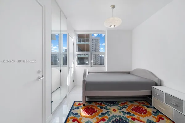 $30,000 | 5801 Collins Avenue, Unit 1200, Miami Beach, FL 33140