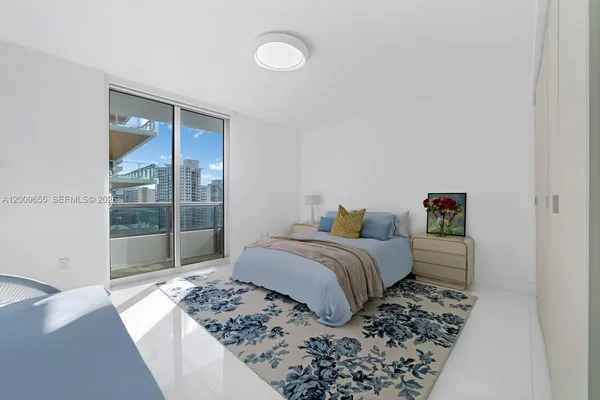 $30,000 | 5801 Collins Avenue, Unit 1200, Miami Beach, FL 33140