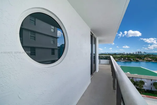 $30,000 | 5801 Collins Avenue, Unit 1200, Miami Beach, FL 33140