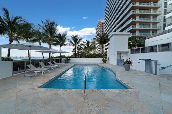 $30,000 | 5801 Collins Avenue, Unit 1200, Miami Beach, FL 33140