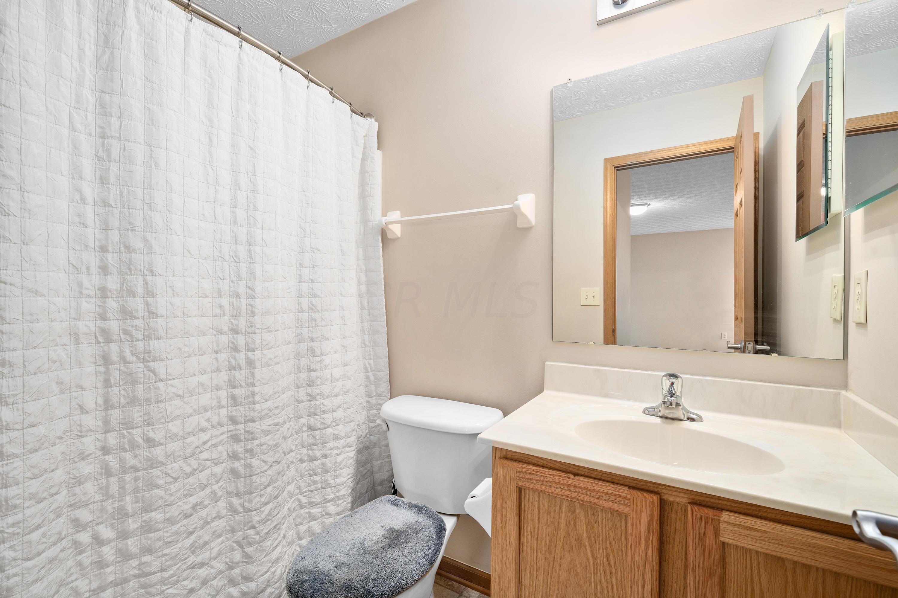 5749 Annmary Road Hilliard, OH 43026 - Photo 30 of 37