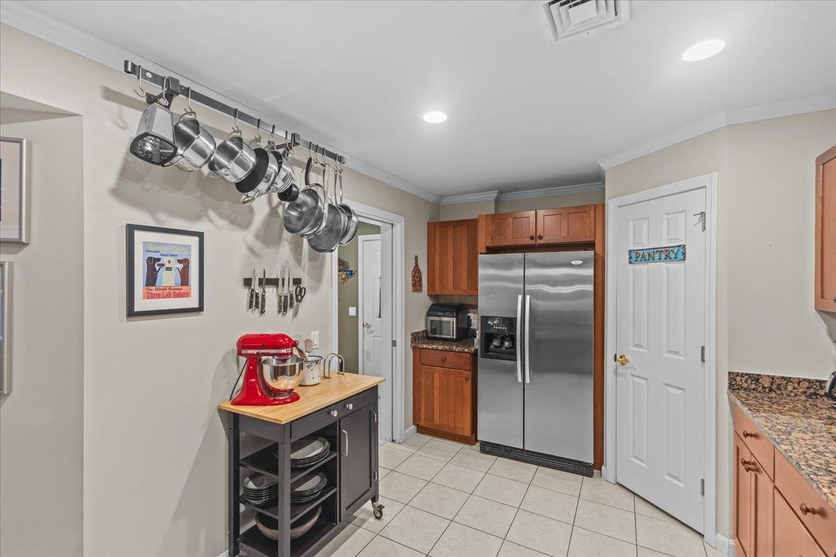 186 Hummingbird Lane South Burlington, VT 05403 - Photo 15 of 35