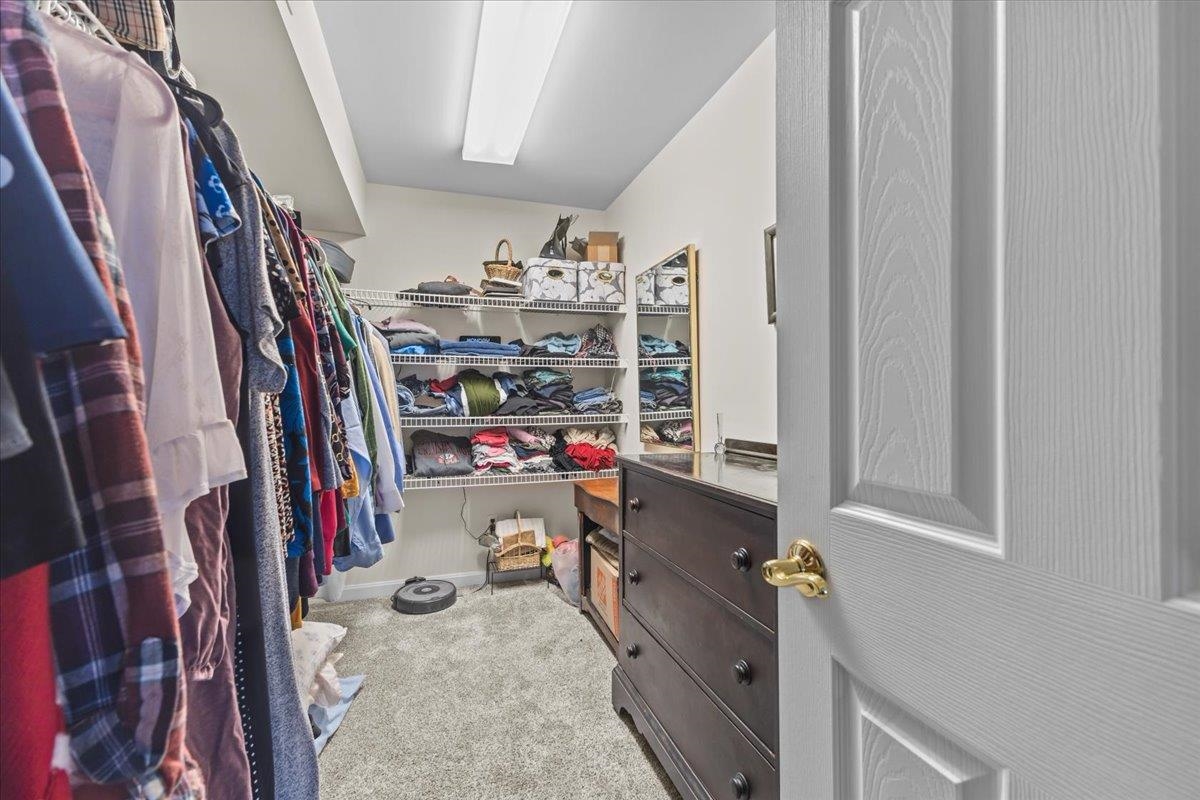 186 Hummingbird Lane South Burlington, VT 05403 - Photo 21 of 35