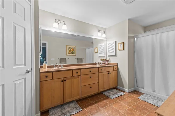 $609,000 | 186 Hummingbird Lane, South Burlington, VT 05403