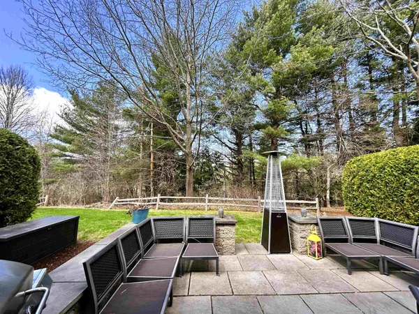 $609,000 | 186 Hummingbird Lane, South Burlington, VT 05403