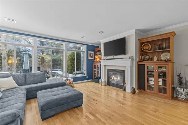 $609,000 | 186 Hummingbird Lane, South Burlington, VT 05403