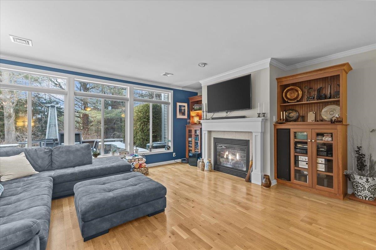 186 Hummingbird Lane South Burlington, VT 05403 - Photo 9 of 35