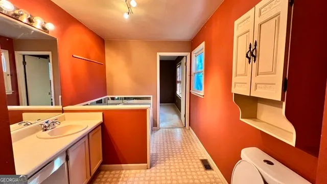 $195,000 | 185 Linda Lane Southeast, Mableton, GA 30126