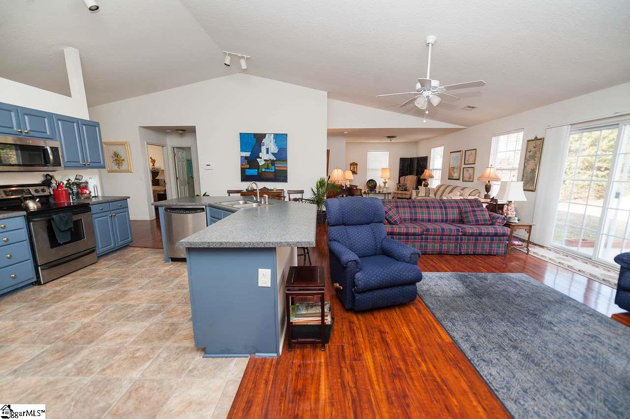 312 Honor Road Duncan, SC 29334 - Photo 16 of 30 Gallery Image 16