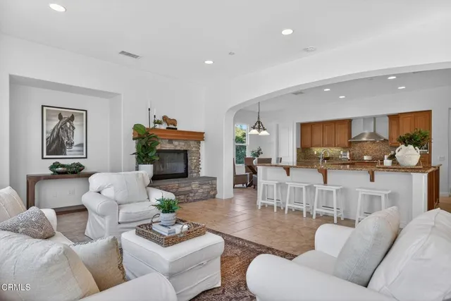 $2,495,000 | 2511 Worth Way, Camarillo, CA 93012