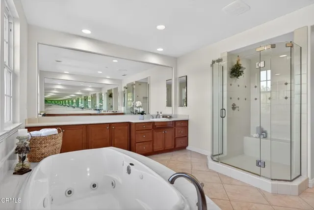 $2,495,000 | 2511 Worth Way, Camarillo, CA 93012