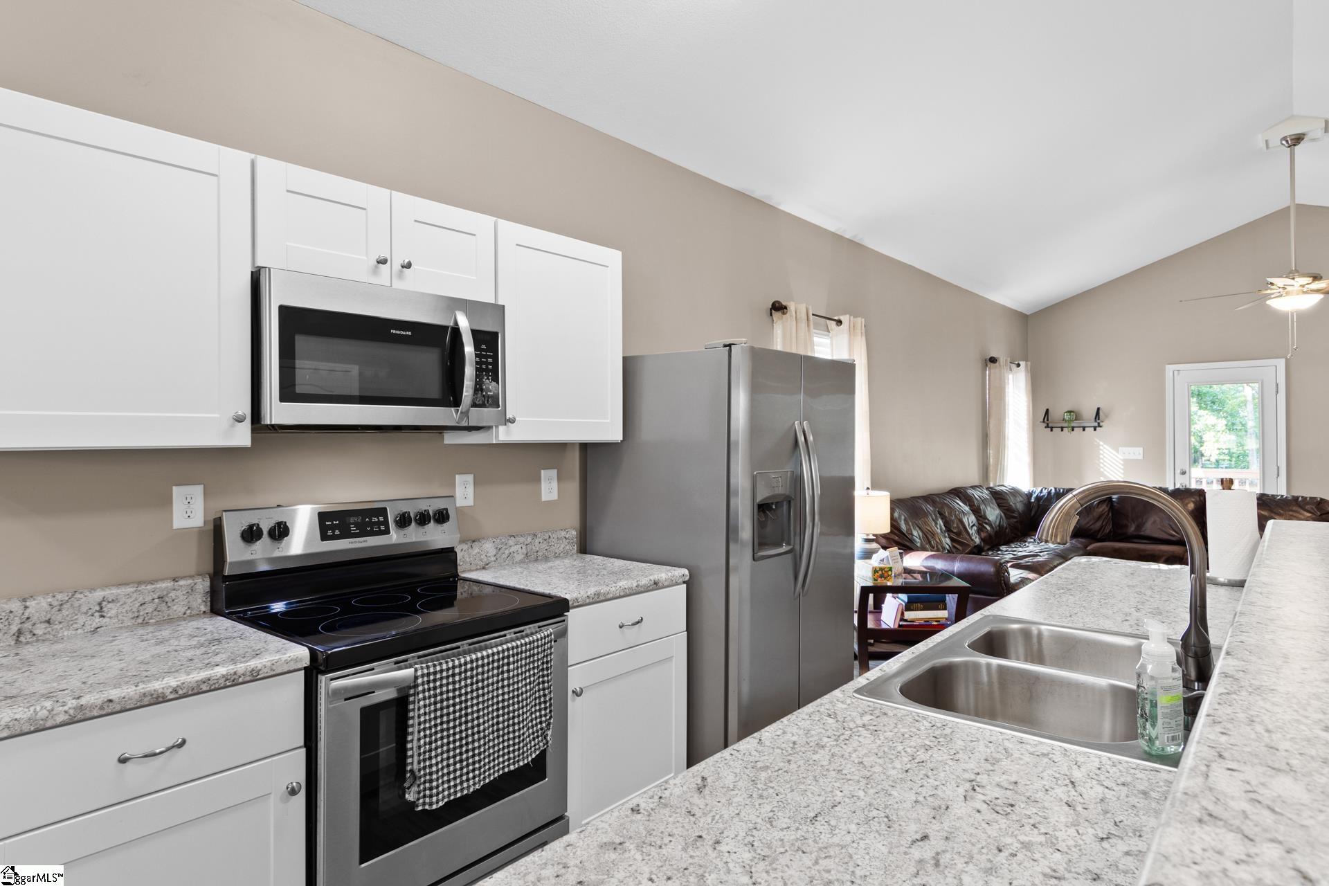 104 Tillotson Road Anderson, SC 29621 - Photo 4 of 50