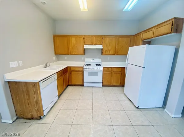 $1,750 | 2512 Birds Nest Cactus Court, Las Vegas, NV 89106