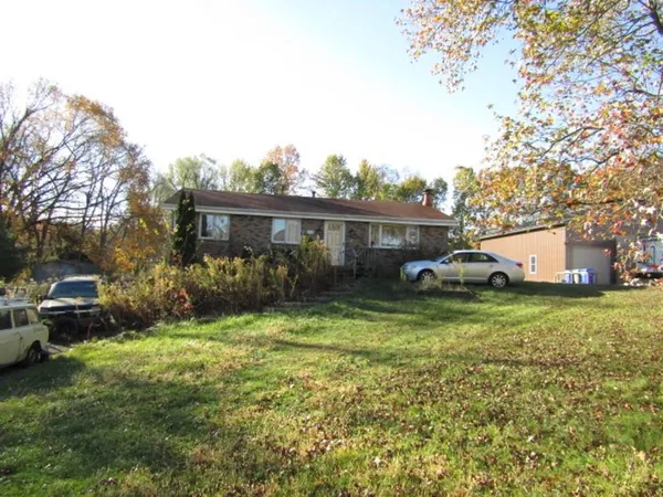 $275,000 | 312 Leslie Road, Valencia, PA 16059