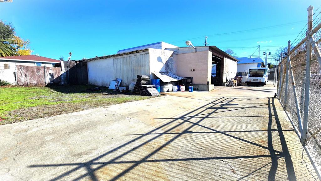 2601 35th Avenue Oakland, CA 94619 - Photo 8 of 8 a view of a house with a patio