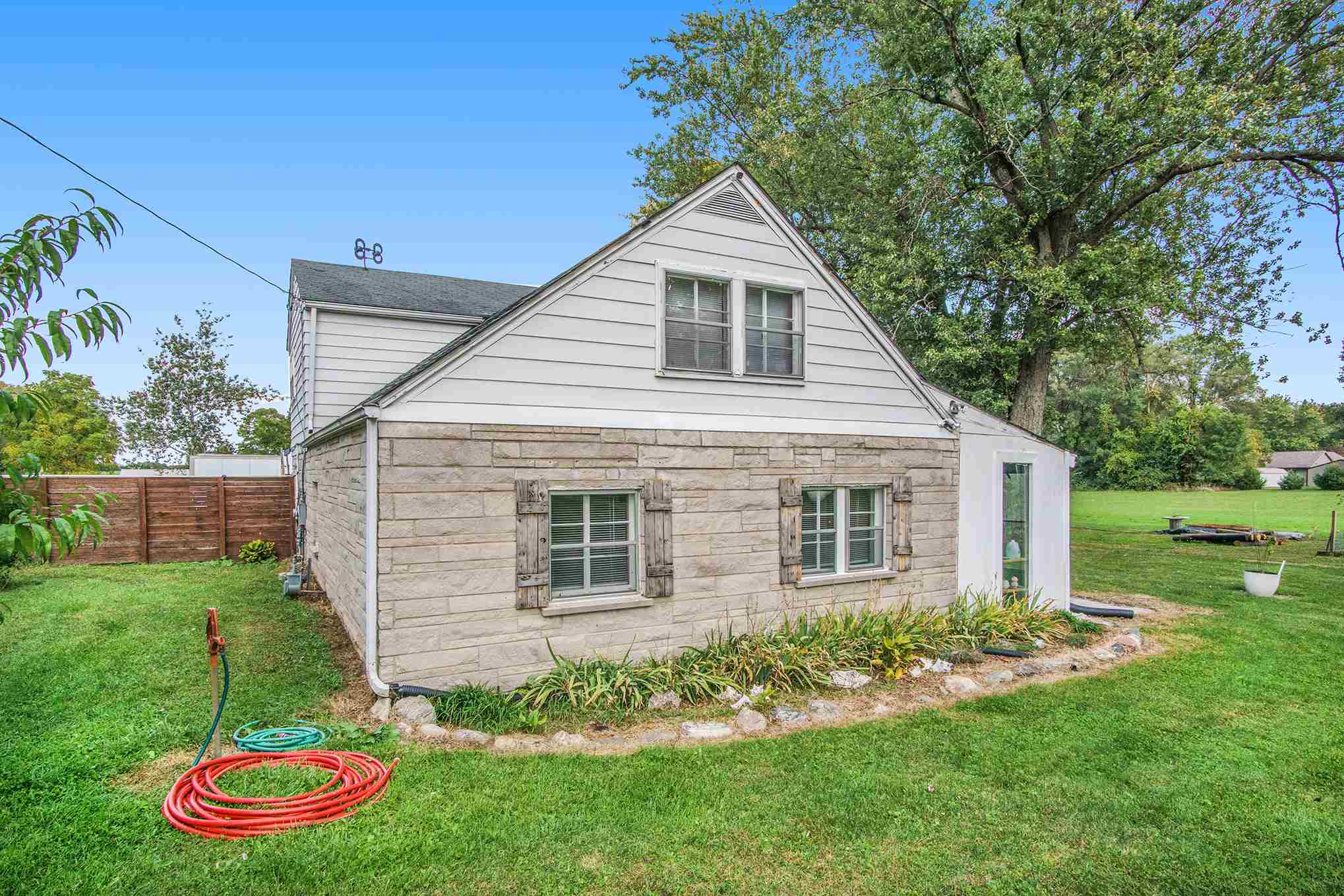 23605 Adams Road South Bend, IN 46628 - Photo 2 of 30