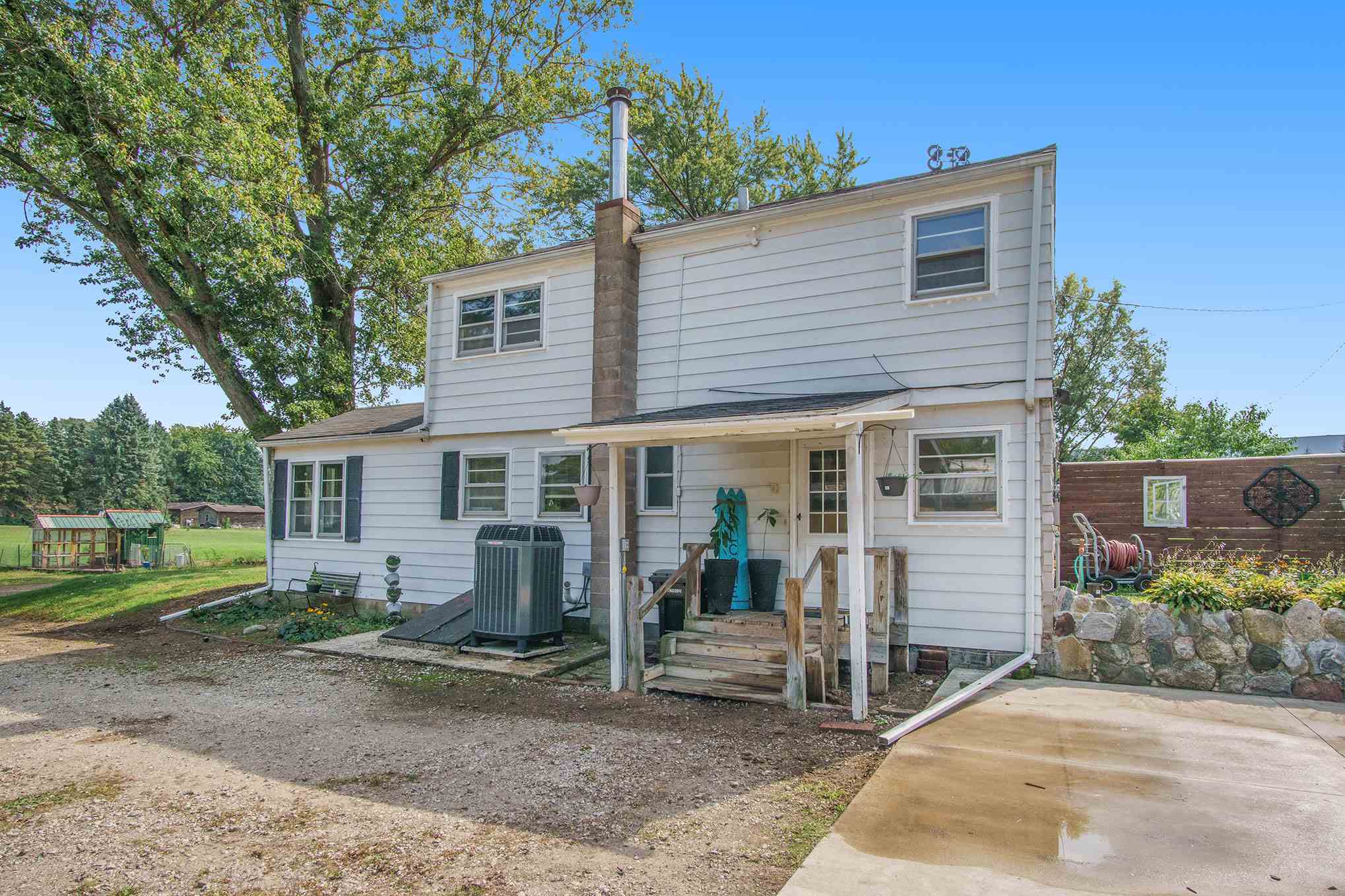 23605 Adams Road South Bend, IN 46628 - Photo 5 of 30