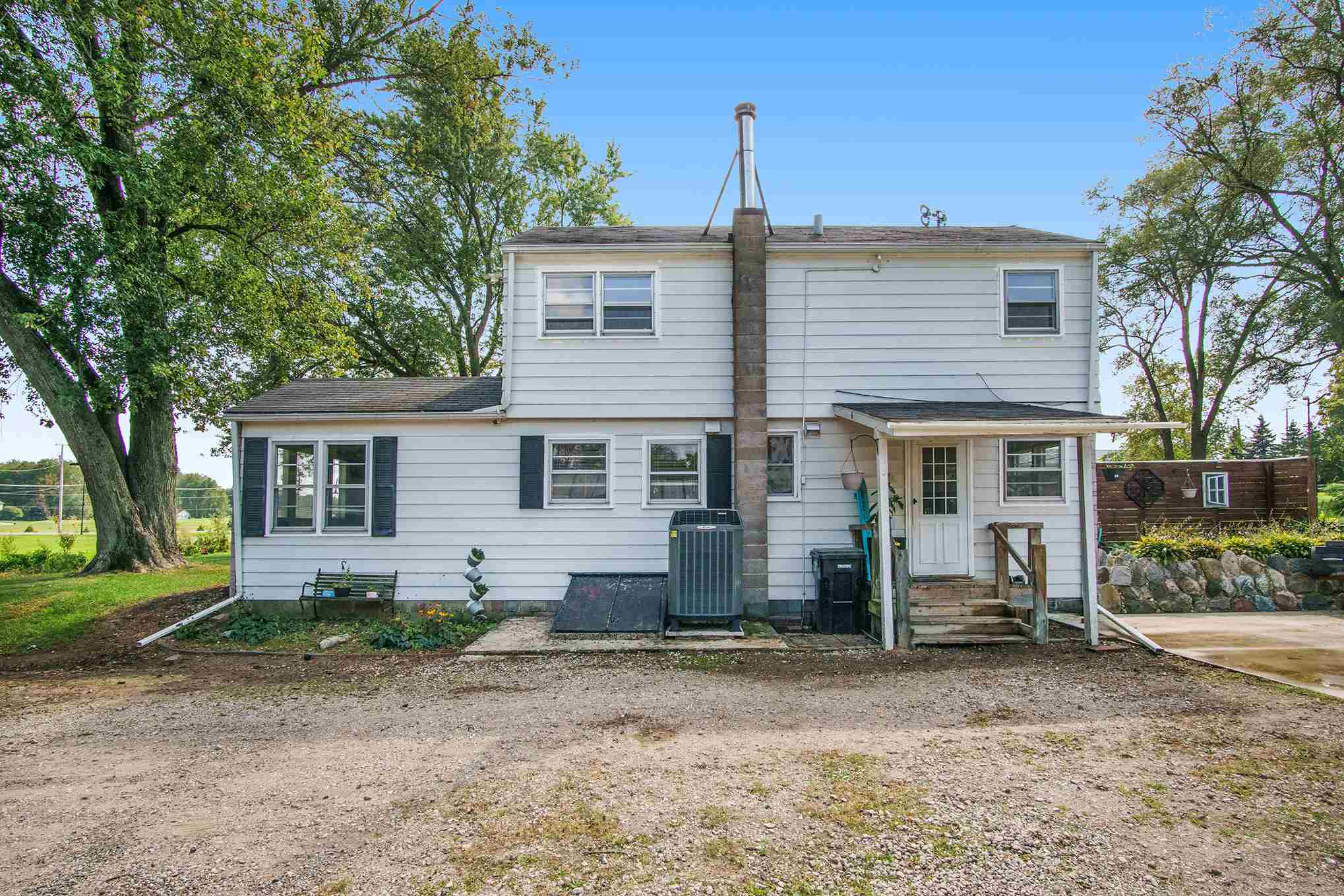 23605 Adams Road South Bend, IN 46628 - Photo 6 of 30