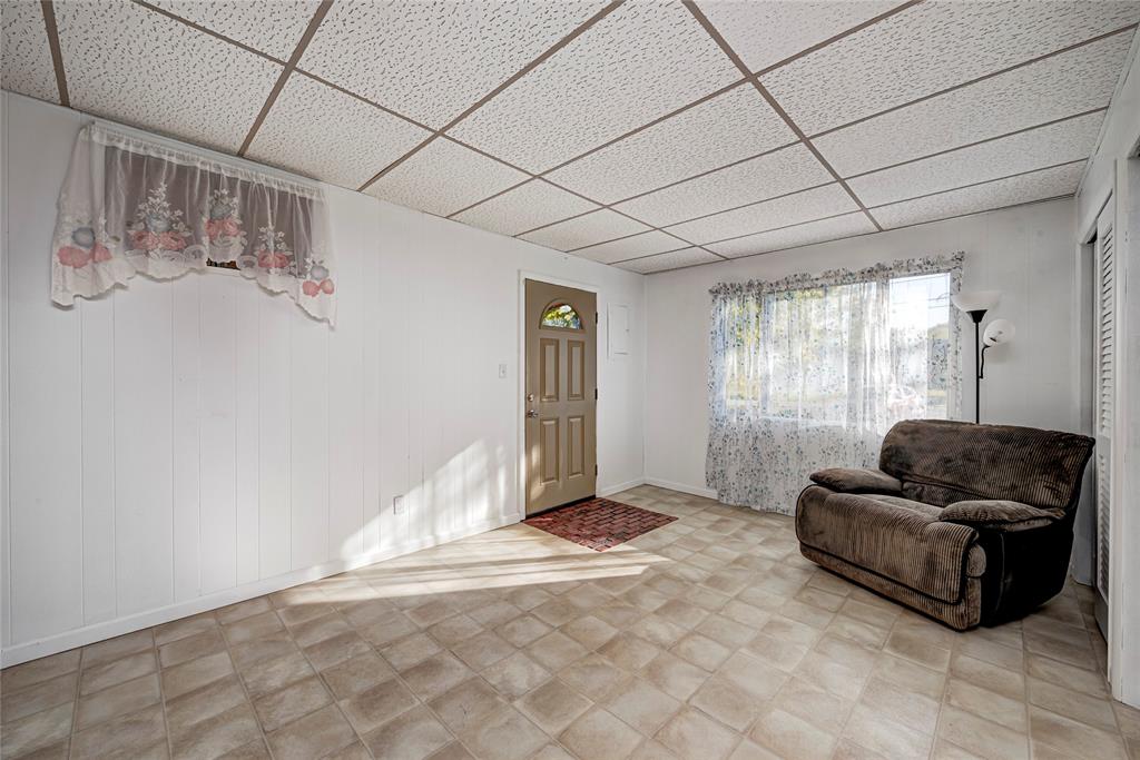10230 Pennington Road Mooresville, IN 46158 - Photo 11 of 30 Gallery Image 11