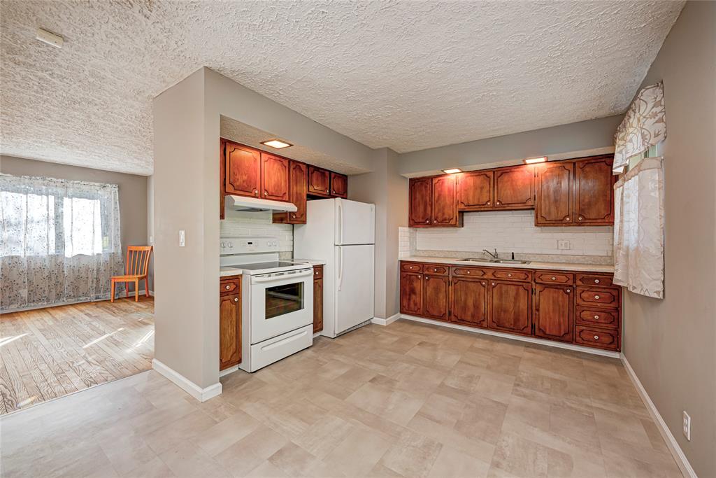 10230 Pennington Road Mooresville, IN 46158 - Photo 7 of 30 Gallery Image 7
