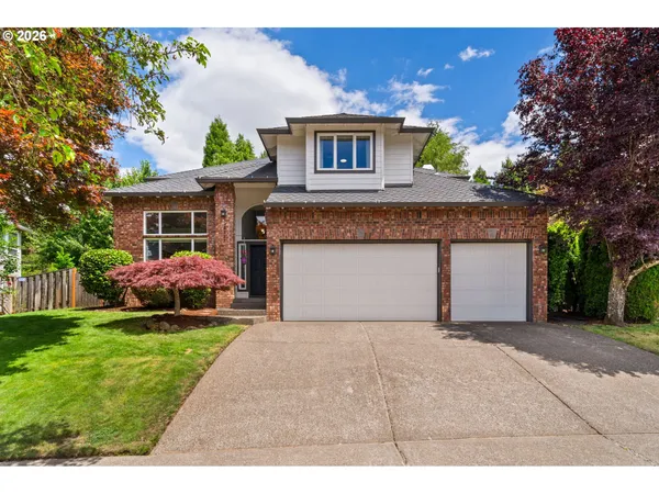 $900,000 | 3527 Coeur D Alene Drive, West Linn, OR 97068