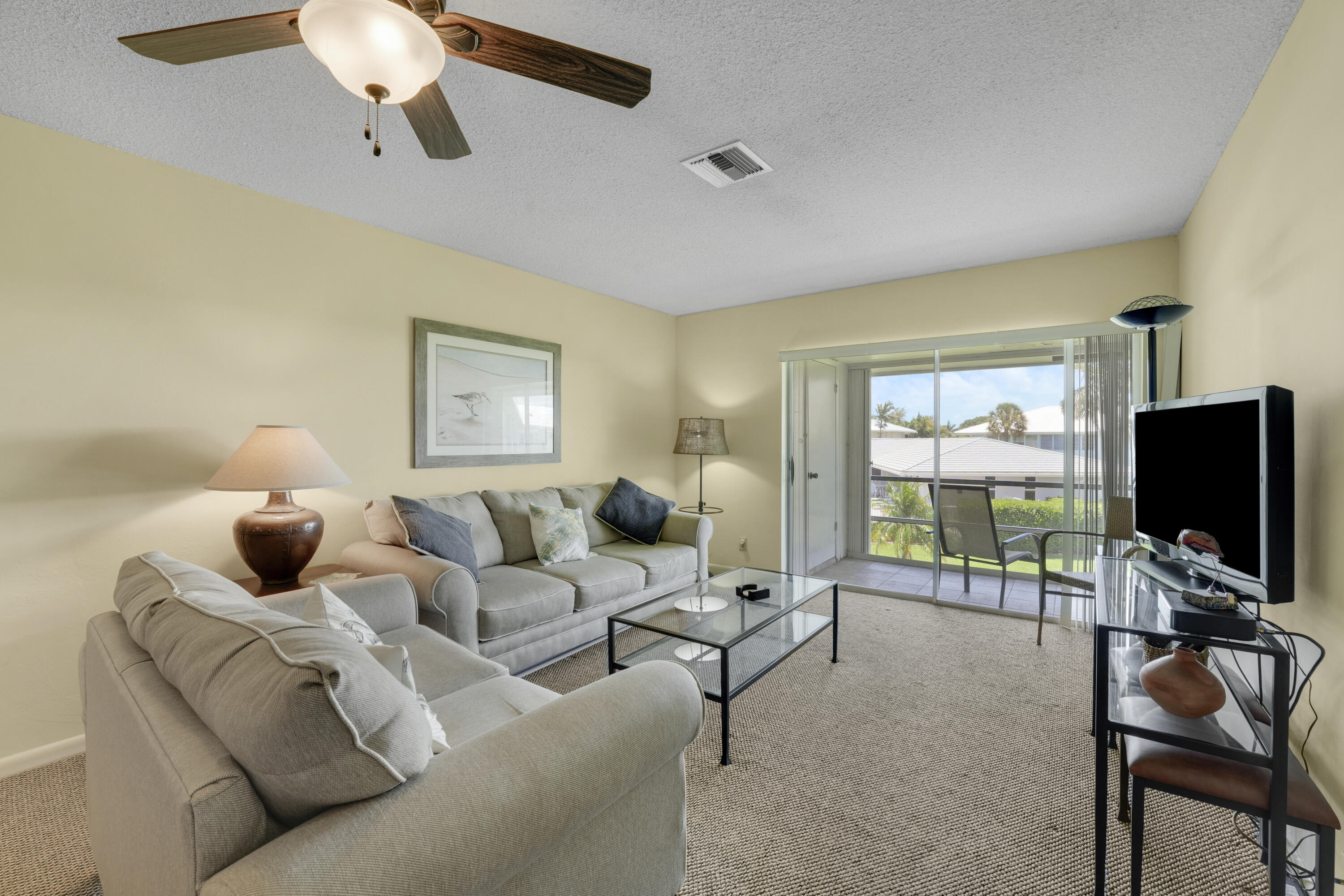 5540 North Ocean Boulevard, Unit 206 Ocean Ridge, FL 33435 - Photo 22 of 35 House-9