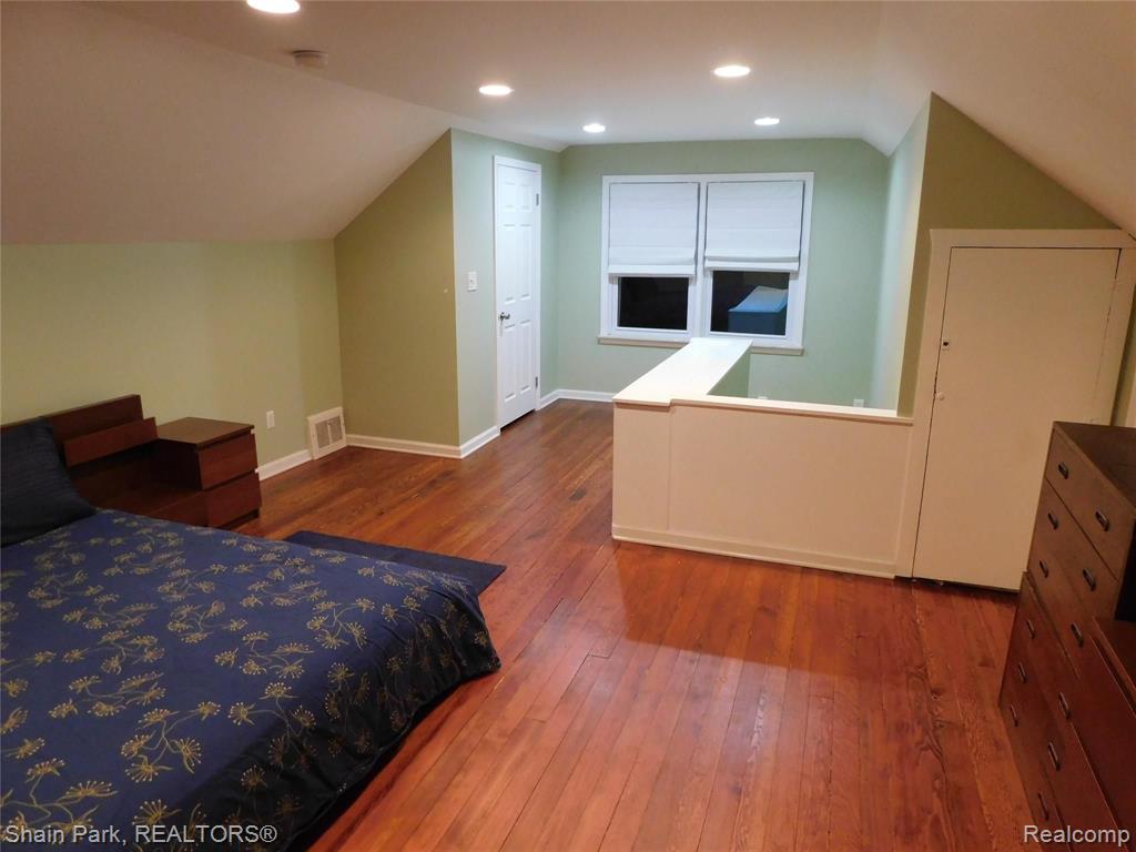 415 South Campbell Road Royal Oak, MI 48067 - Photo 27 of 38