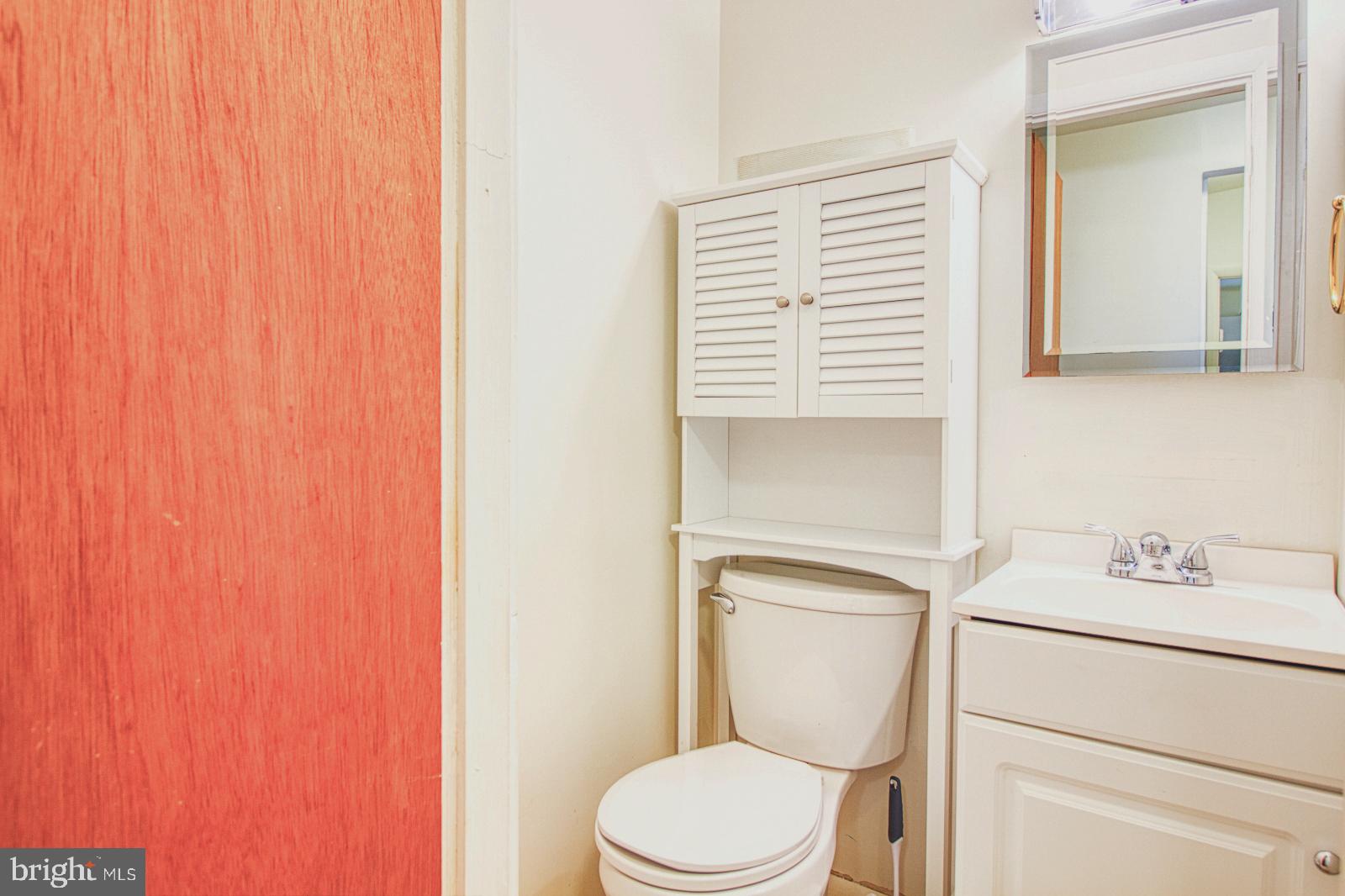 2446 Forest Green Road Baltimore, MD 21209 - Photo 16 of 26
