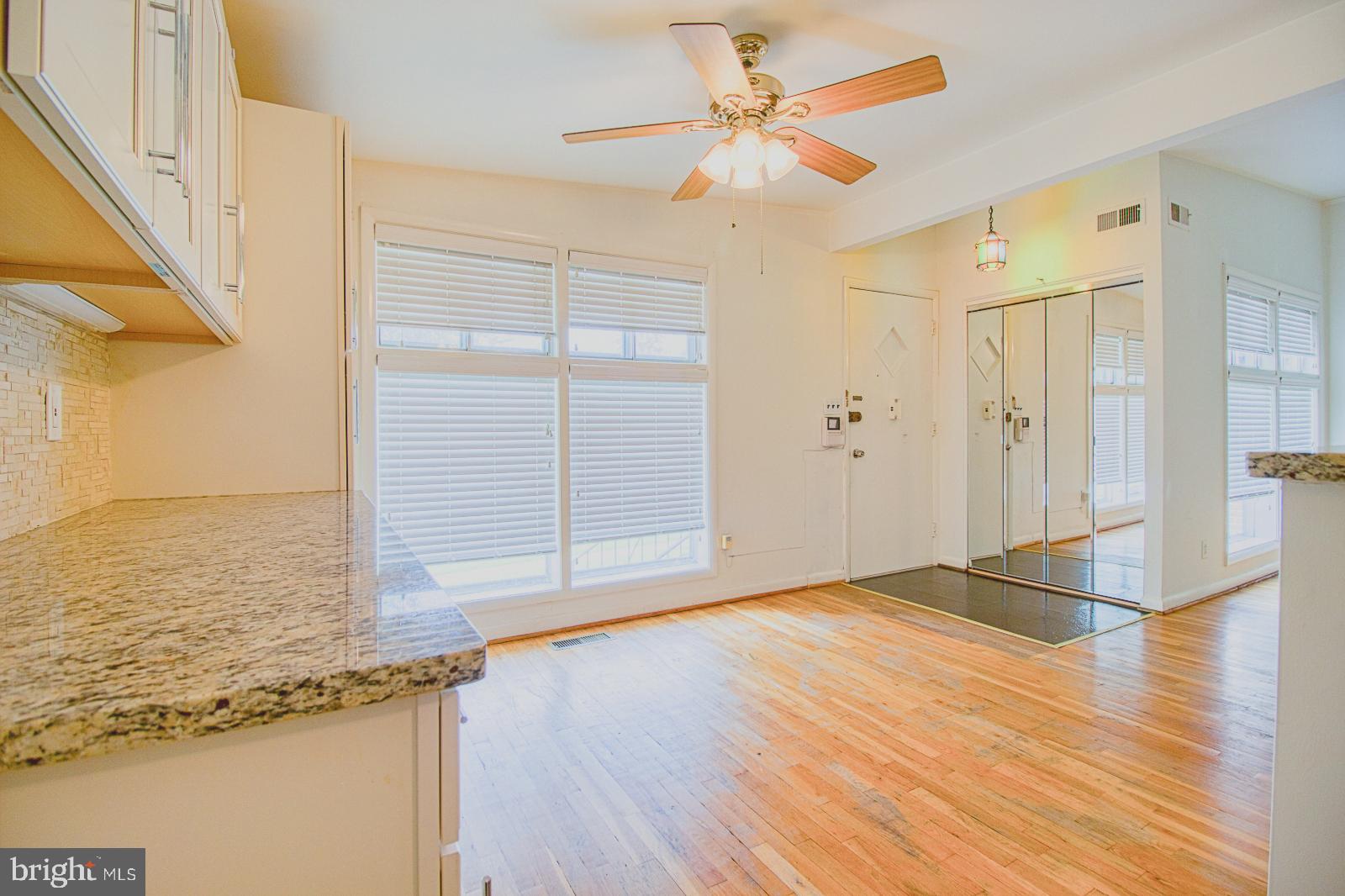 2446 Forest Green Road Baltimore, MD 21209 - Photo 5 of 26