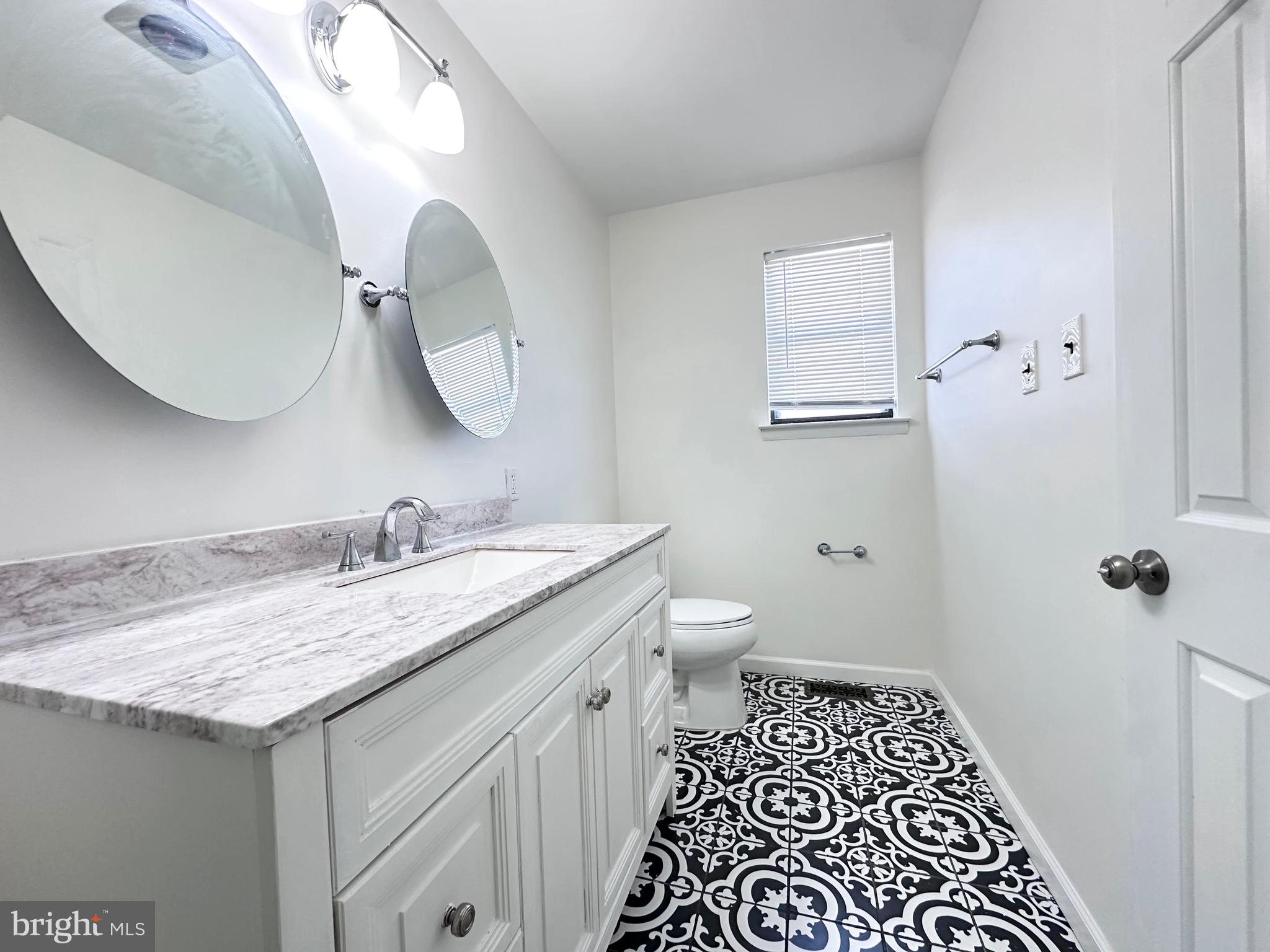 2 West High Ridge Road Cherry Hill, NJ 08003 - Photo 13 of 41