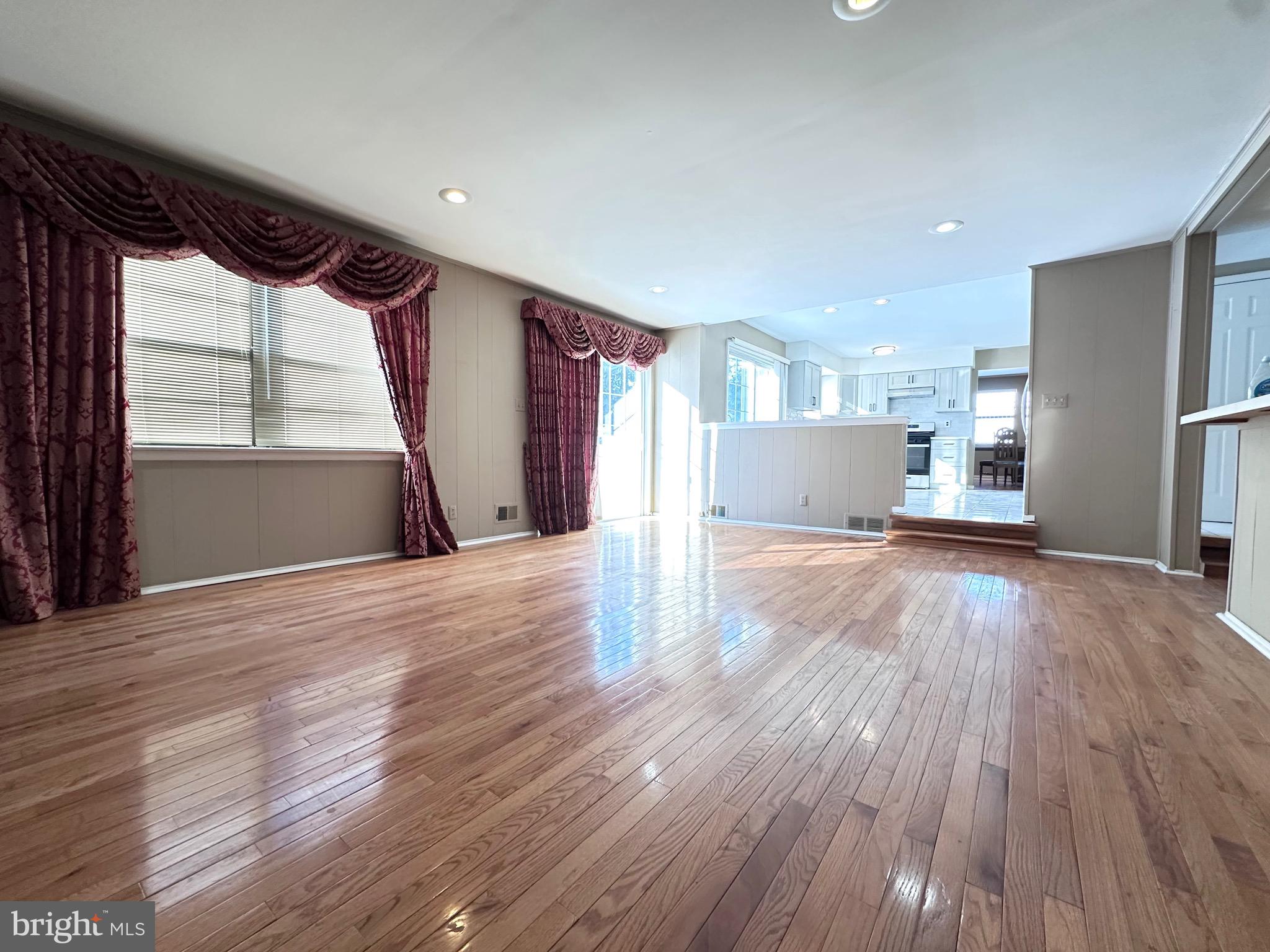 2 West High Ridge Road Cherry Hill, NJ 08003 - Photo 29 of 41