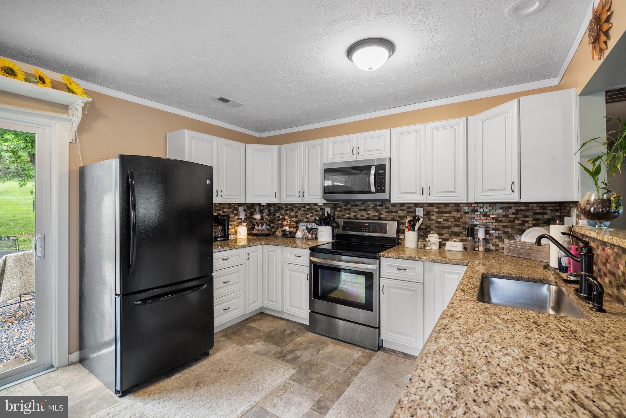 617 Ruebuck Road Clear Brook, VA 22624 - Photo 2 of 16 Updated Kitchen