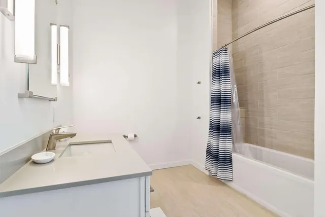 $6,500 | 205 12th Street Northeast, Unit 3, Atlanta, GA 30309