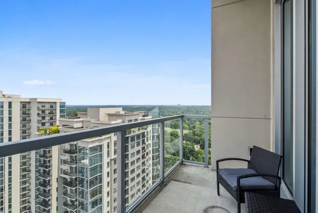 $6,500 | 205 12th Street Northeast, Unit 3, Atlanta, GA 30309