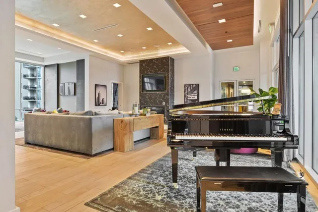 $6,500 | 205 12th Street Northeast, Unit 3, Atlanta, GA 30309