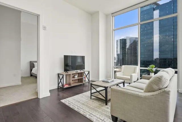 $6,500 | 205 12th Street Northeast, Unit 3, Atlanta, GA 30309