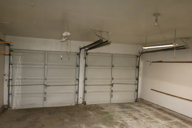 a view of a room with shelf