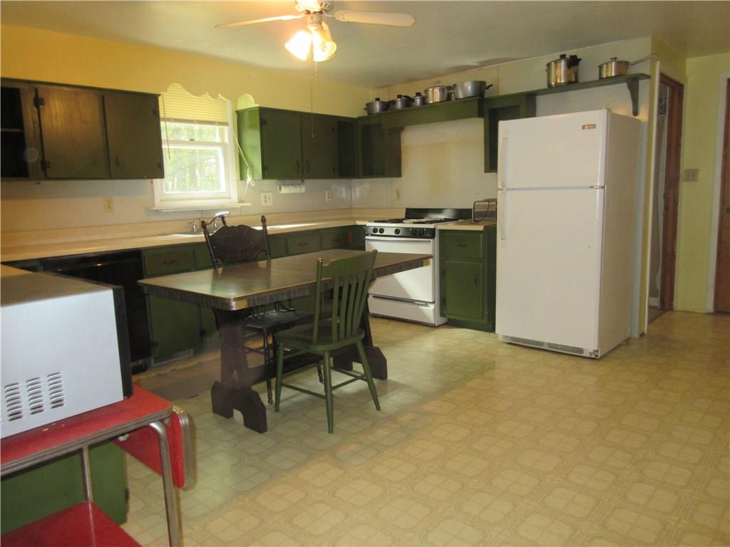 354 McVille Road Freeport, PA 16229 - Photo 4 of 21 Kitchen