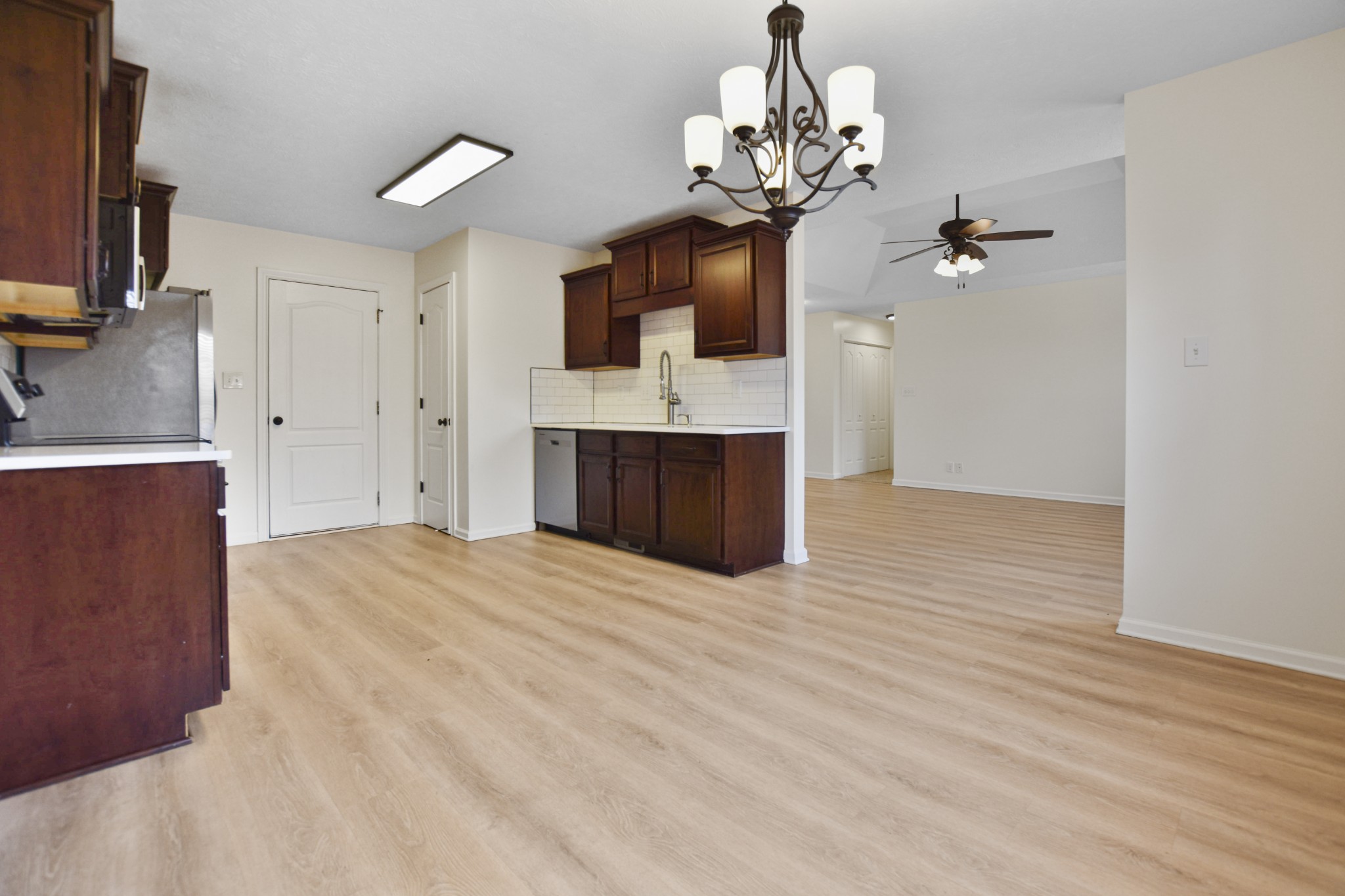 3738 Suiter Road Clarksville, TN 37040 - Photo 8 of 22